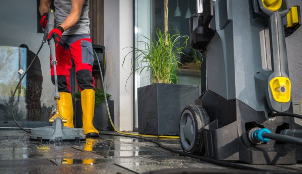 Cost of Commercial Pressure Cleaning in Jackson